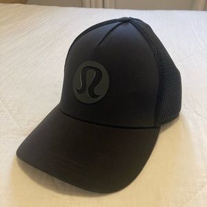 lululemon trucker hat